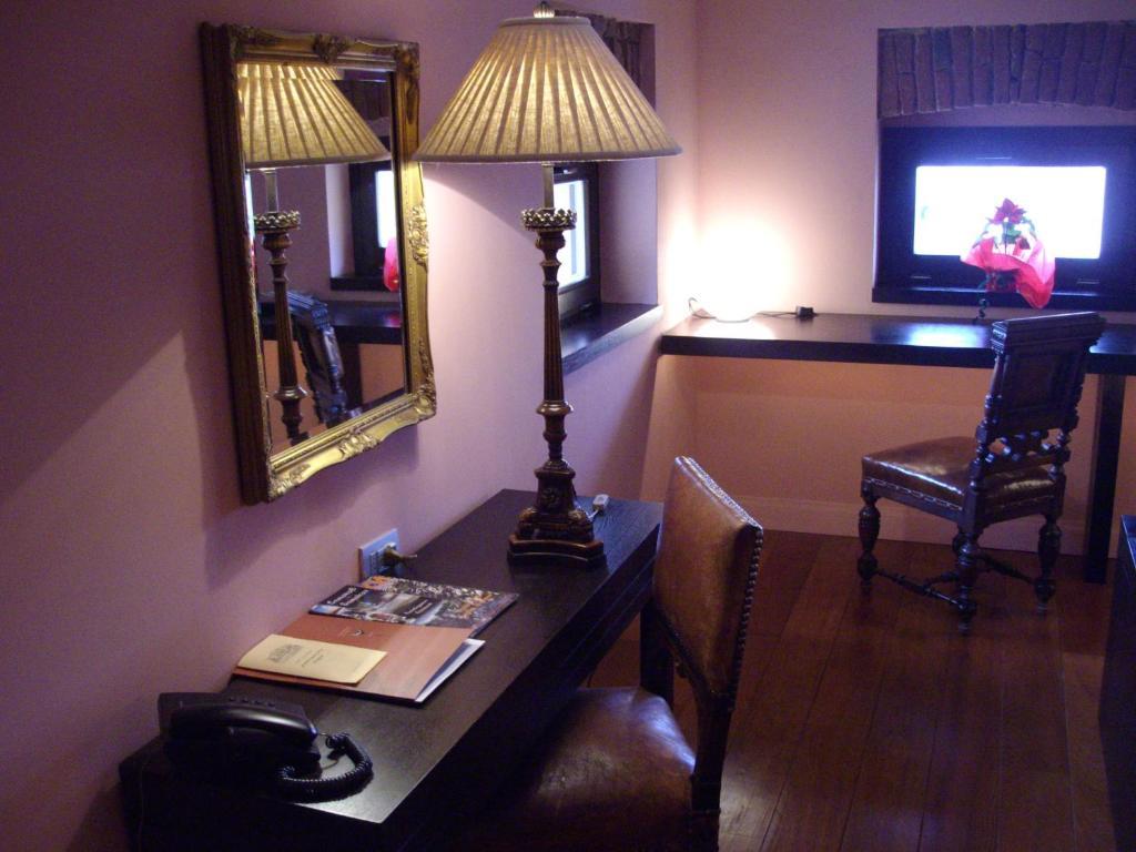 Kokoshkovata Boutique House Hotel Samokov Ruang foto
