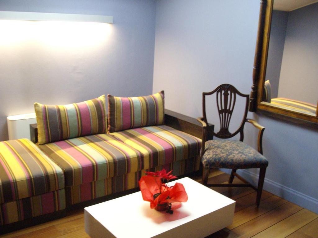 Kokoshkovata Boutique House Hotel Samokov Ruang foto